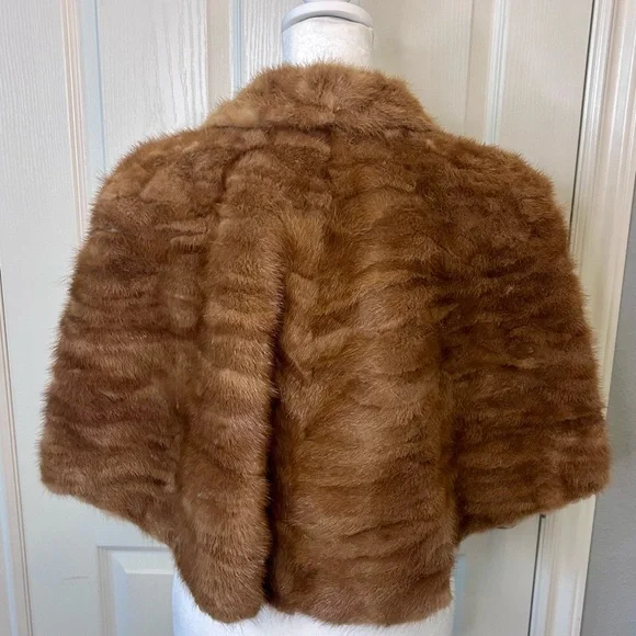 🍸”Buffums” Vintage Mink Fur Shrug/Cape Size L/XL - Picture 8 of 16